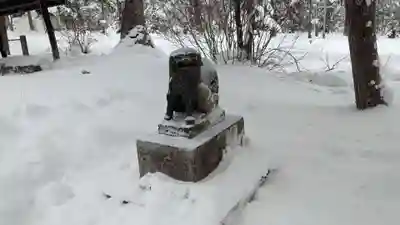 雨紛神社の狛犬