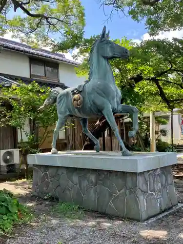 八幡神社の狛犬