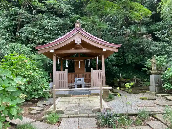 蛇苦止明神(蛇苦止堂)(神奈川県)