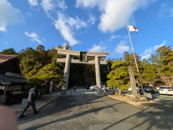 小國神社の{uncategorized: "未分類", other: "その他", undefined: "問題あり", building: "その他建物", grave: "お墓", sacred_gate: "鳥居", guardian: "狛犬", statue: "像", buddha: "仏像", history: "歴史", nature: "自然", garden: "庭園", animal: "動物", pagoda: "塔", temizu: "手水舎", mountain_gate: "山門・神門", sanctuary: "本殿・本堂", subordinate: "末社・摂社", art: "芸術", scenery: "景色", jizo: "地蔵", ema: "絵馬", goshuin: "御朱印", omikuji: "おみくじ", items: "授与品その他", amulet: "お守り", goshuincho: "御朱印帳", eats: "食事", festival: "お祭り", votive_dance: "神楽", shichigosan: "七五三参", wedding: "結婚式", experience: "体験その他", initially: "初詣", around: "周辺", anti_infection: "感染症対策"}