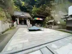 布引不動尊(大阪府)