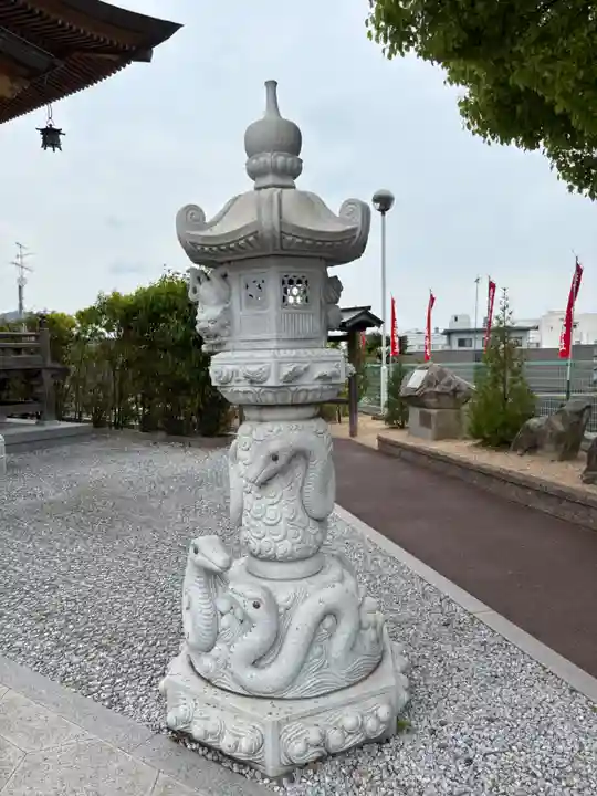 岩国白蛇神社(山口県)