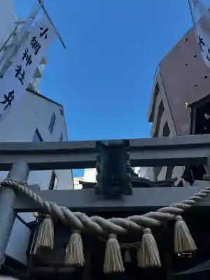 小網神社の{uncategorized: "未分類", other: "その他", undefined: "問題あり", building: "その他建物", grave: "お墓", sacred_gate: "鳥居", guardian: "狛犬", statue: "像", buddha: "仏像", history: "歴史", nature: "自然", garden: "庭園", animal: "動物", pagoda: "塔", temizu: "手水舎", mountain_gate: "山門・神門", sanctuary: "本殿・本堂", subordinate: "末社・摂社", art: "芸術", scenery: "景色", jizo: "地蔵", ema: "絵馬", goshuin: "御朱印", omikuji: "おみくじ", items: "授与品その他", amulet: "お守り", goshuincho: "御朱印帳", eats: "食事", festival: "お祭り", votive_dance: "神楽", shichigosan: "七五三参", wedding: "結婚式", experience: "体験その他", initially: "初詣", around: "周辺", anti_infection: "感染症対策"}