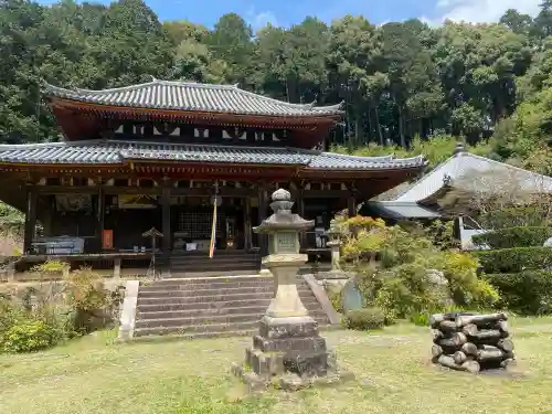 弘仁寺の{uncategorized: "未分類", other: "その他", undefined: "問題あり", building: "その他建物", grave: "お墓", sacred_gate: "鳥居", guardian: "狛犬", statue: "像", buddha: "仏像", history: "歴史", nature: "自然", garden: "庭園", animal: "動物", pagoda: "塔", temizu: "手水舎", mountain_gate: "山門・神門", sanctuary: "本殿・本堂", subordinate: "末社・摂社", art: "芸術", scenery: "景色", jizo: "地蔵", ema: "絵馬", goshuin: "御朱印", omikuji: "おみくじ", items: "授与品その他", amulet: "お守り", goshuincho: "御朱印帳", eats: "食事", festival: "お祭り", votive_dance: "神楽", shichigosan: "七五三参", wedding: "結婚式", experience: "体験その他", initially: "初詣", around: "周辺", anti_infection: "感染症対策"}