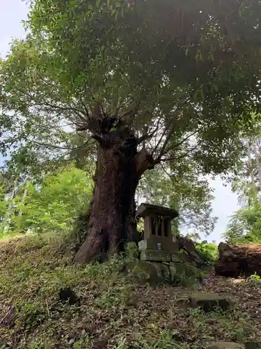 西原神社の末社