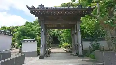 泉福寺の山門・神門