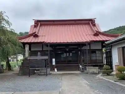 徳蔵寺の本殿