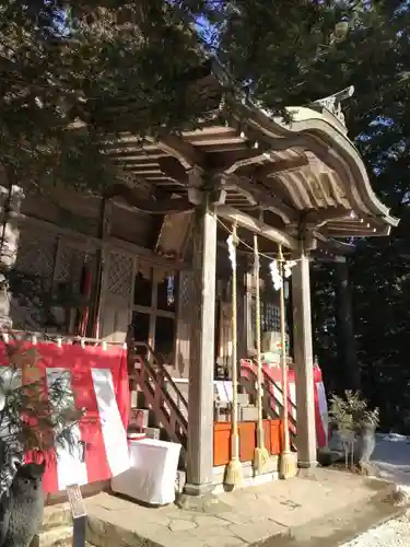 鷲子山上神社の本殿