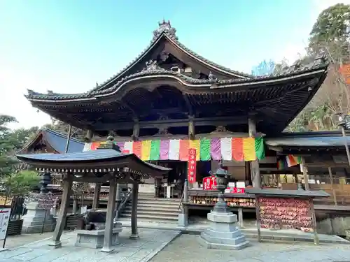 岡寺（龍蓋寺）の本殿