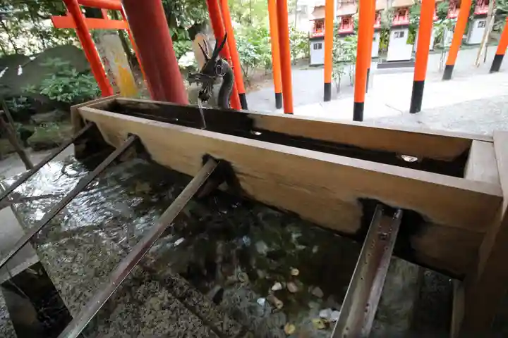 來宮神社の手水舎