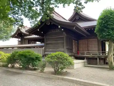 厚木神社の本殿・本堂