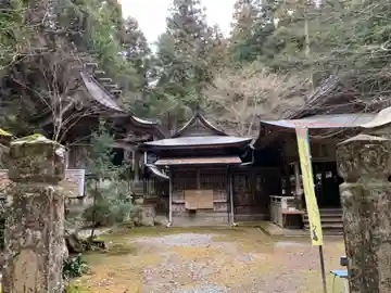 岩戸神社の本殿・本堂