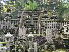 高野山金剛峯寺奥の院(和歌山県)