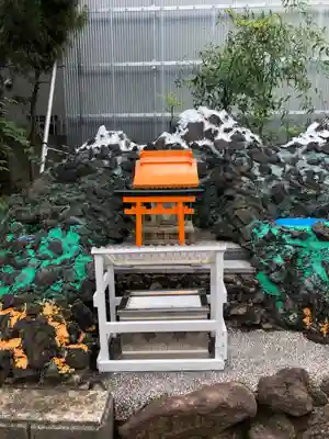 京濱伏見稲荷神社の末社・摂社