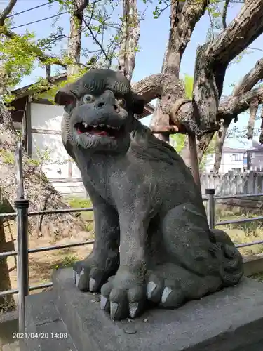 豊受神社の狛犬