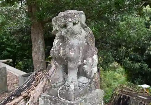 十二所神社の狛犬