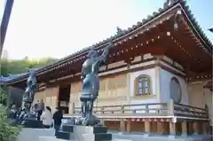 東林寺の本殿