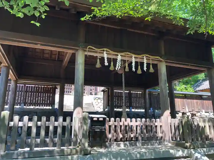 大名持神社の本殿・本堂