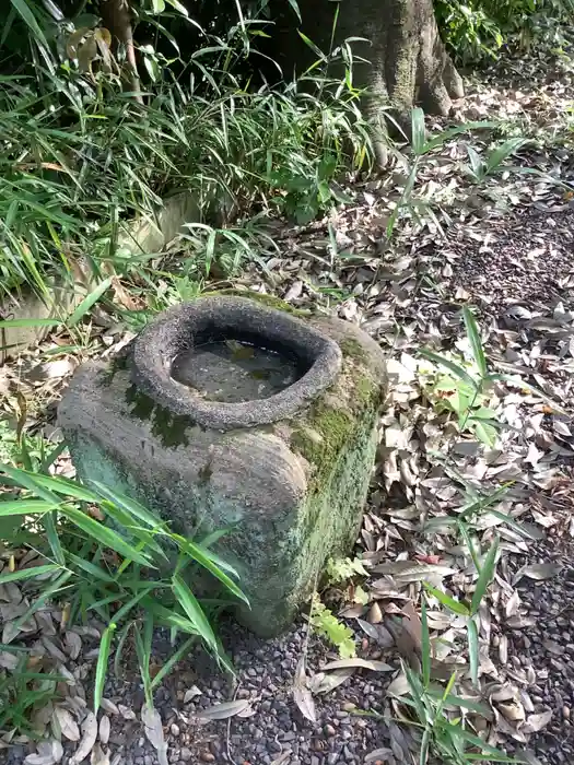 針綱神社　御旅所の建物その他