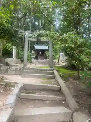 鴨山口神社の鳥居