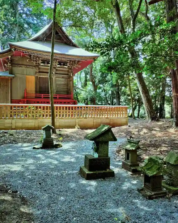 諏訪八幡神社の本殿・本堂