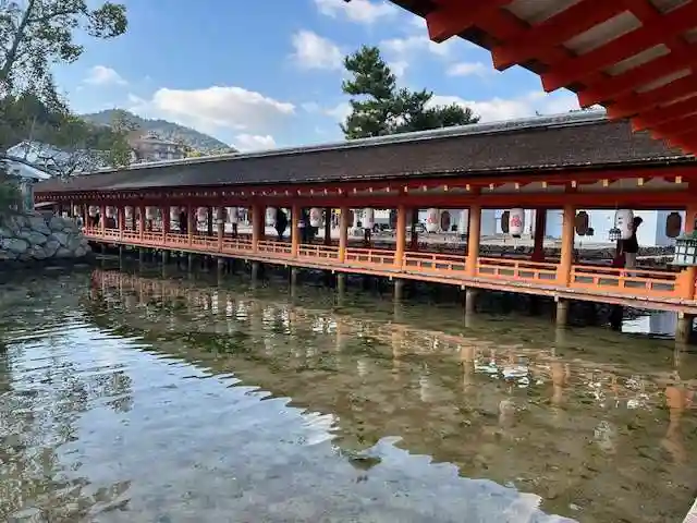 厳島神社(広島県)
