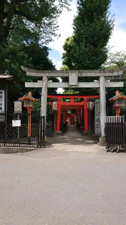 花園稲荷神社の鳥居