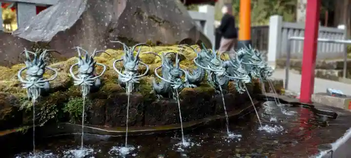 箱根神社の手水舎