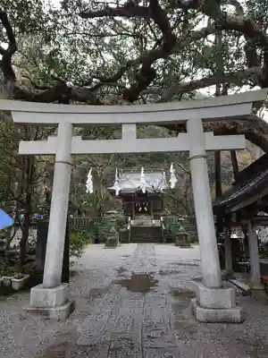 御霊神社の鳥居