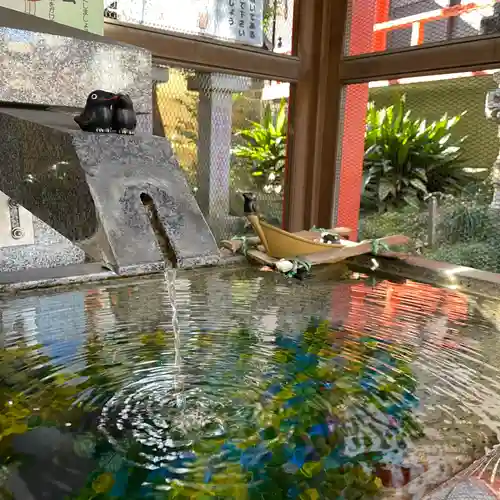 くまくま神社(導きの社 熊野町熊野神社)の手水