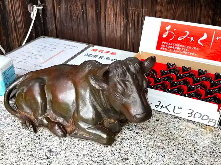 飛驒天満宮の像