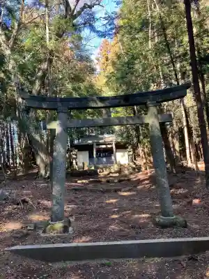 富岡二所神社の{uncategorized: "未分類", other: "その他", undefined: "問題あり", building: "その他建物", grave: "お墓", sacred_gate: "鳥居", guardian: "狛犬", statue: "像", buddha: "仏像", history: "歴史", nature: "自然", garden: "庭園", animal: "動物", pagoda: "塔", temizu: "手水舎", mountain_gate: "山門・神門", sanctuary: "本殿・本堂", subordinate: "末社・摂社", art: "芸術", scenery: "景色", jizo: "地蔵", ema: "絵馬", goshuin: "御朱印", omikuji: "おみくじ", items: "授与品その他", amulet: "お守り", goshuincho: "御朱印帳", eats: "食事", festival: "お祭り", votive_dance: "神楽", shichigosan: "七五三参", wedding: "結婚式", experience: "体験その他", initially: "初詣", around: "周辺", anti_infection: "感染症対策"}