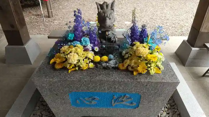 滑川神社 - 仕事と子どもの守り神の手水舎