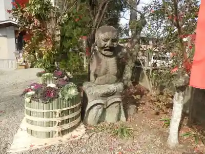 天之御中主神社の像