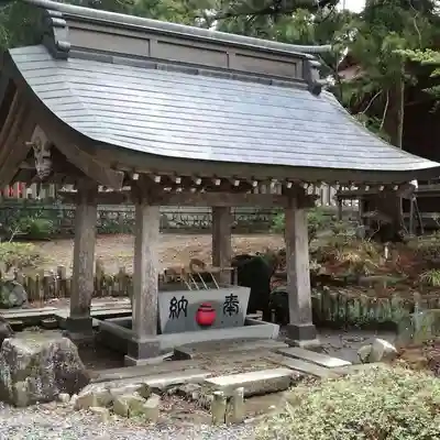 志和古稲荷神社の手水舎