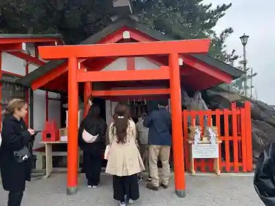 二見興玉神社の{uncategorized: "未分類", other: "その他", undefined: "問題あり", building: "その他建物", grave: "お墓", sacred_gate: "鳥居", guardian: "狛犬", statue: "像", buddha: "仏像", history: "歴史", nature: "自然", garden: "庭園", animal: "動物", pagoda: "塔", temizu: "手水舎", mountain_gate: "山門・神門", sanctuary: "本殿・本堂", subordinate: "末社・摂社", art: "芸術", scenery: "景色", jizo: "地蔵", ema: "絵馬", goshuin: "御朱印", omikuji: "おみくじ", items: "授与品その他", amulet: "お守り", goshuincho: "御朱印帳", eats: "食事", festival: "お祭り", votive_dance: "神楽", shichigosan: "七五三参", wedding: "結婚式", experience: "体験その他", initially: "初詣", around: "周辺", anti_infection: "感染症対策"}