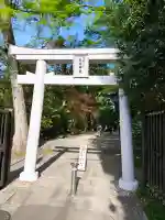 武蔵一宮氷川神社の{uncategorized: "未分類", other: "その他", undefined: "問題あり", building: "その他建物", grave: "お墓", sacred_gate: "鳥居", guardian: "狛犬", statue: "像", buddha: "仏像", history: "歴史", nature: "自然", garden: "庭園", animal: "動物", pagoda: "塔", temizu: "手水舎", mountain_gate: "山門・神門", sanctuary: "本殿・本堂", subordinate: "末社・摂社", art: "芸術", scenery: "景色", jizo: "地蔵", ema: "絵馬", goshuin: "御朱印", omikuji: "おみくじ", items: "授与品その他", amulet: "お守り", goshuincho: "御朱印帳", eats: "食事", festival: "お祭り", votive_dance: "神楽", shichigosan: "七五三参", wedding: "結婚式", experience: "体験その他", initially: "初詣", around: "周辺", anti_infection: "感染症対策"}