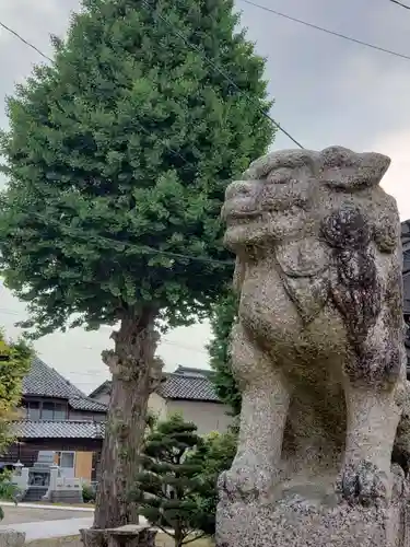 中之宮神社の狛犬