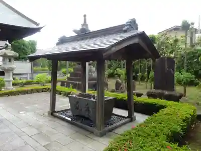 星谷寺の手水舎