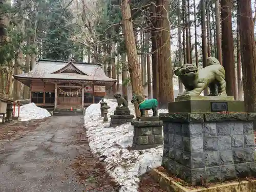 巖鬼山神社(青森県)