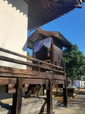 鶏足寺のその他建物