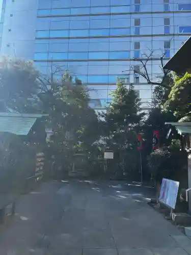 芝大神宮の{uncategorized: "未分類", other: "その他", undefined: "問題あり", building: "その他建物", grave: "お墓", sacred_gate: "鳥居", guardian: "狛犬", statue: "像", buddha: "仏像", history: "歴史", nature: "自然", garden: "庭園", animal: "動物", pagoda: "塔", temizu: "手水舎", mountain_gate: "山門・神門", sanctuary: "本殿・本堂", subordinate: "末社・摂社", art: "芸術", scenery: "景色", jizo: "地蔵", ema: "絵馬", goshuin: "御朱印", omikuji: "おみくじ", items: "授与品その他", amulet: "お守り", goshuincho: "御朱印帳", eats: "食事", festival: "お祭り", votive_dance: "神楽", shichigosan: "七五三参", wedding: "結婚式", experience: "体験その他", initially: "初詣", around: "周辺", anti_infection: "感染症対策"}