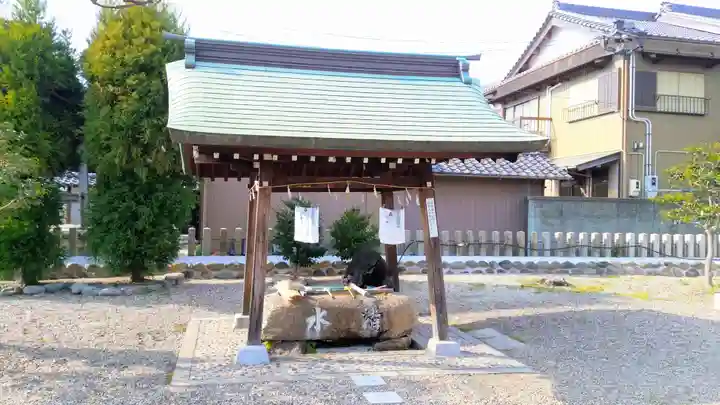 龍神社の手水舎