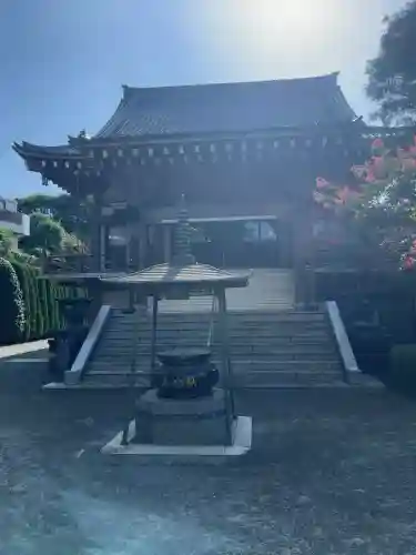 総持寺の{uncategorized: "未分類", other: "その他", undefined: "問題あり", building: "その他建物", grave: "お墓", sacred_gate: "鳥居", guardian: "狛犬", statue: "像", buddha: "仏像", history: "歴史", nature: "自然", garden: "庭園", animal: "動物", pagoda: "塔", temizu: "手水舎", mountain_gate: "山門・神門", sanctuary: "本殿・本堂", subordinate: "末社・摂社", art: "芸術", scenery: "景色", jizo: "地蔵", ema: "絵馬", goshuin: "御朱印", omikuji: "おみくじ", items: "授与品その他", amulet: "お守り", goshuincho: "御朱印帳", eats: "食事", festival: "お祭り", votive_dance: "神楽", shichigosan: "七五三参", wedding: "結婚式", experience: "体験その他", initially: "初詣", around: "周辺", anti_infection: "感染症対策"}
