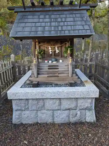 富士椿神社の本殿