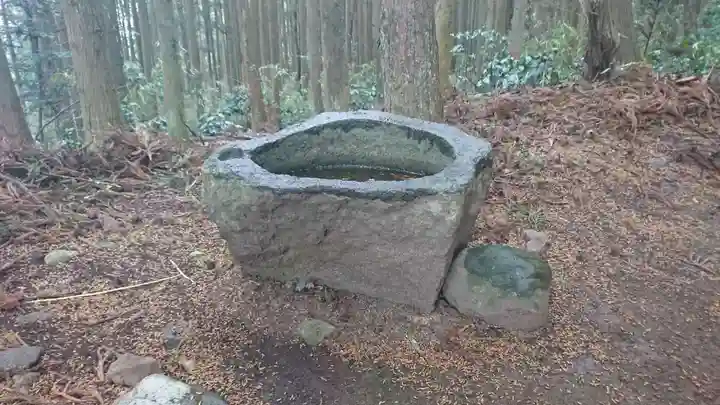 山神社の手水舎