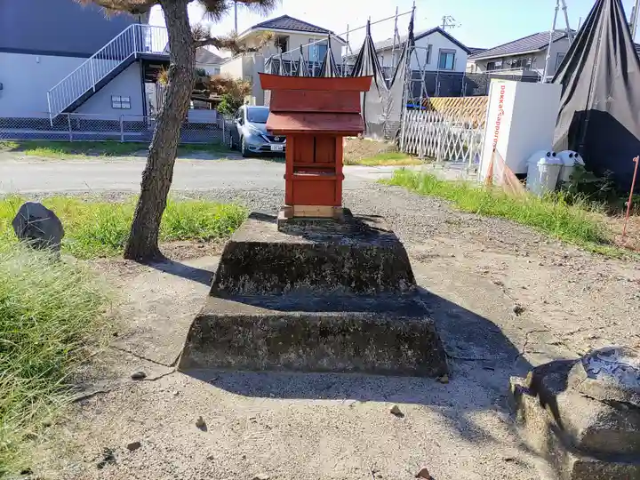 和爾良神社の末社・摂社