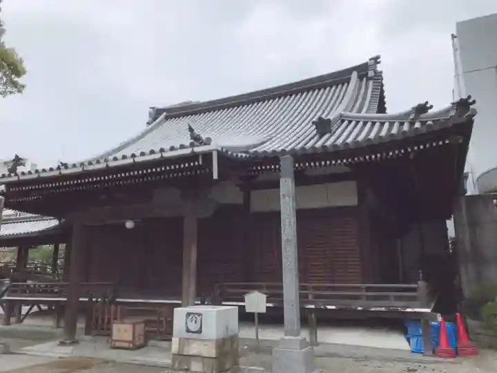 本興寺の本殿・本堂