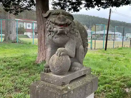 市渡稲荷神社の狛犬