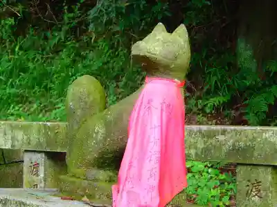 十方稲荷神社の狛犬